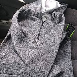 Kids sweat top hoodie 6/7 Sm